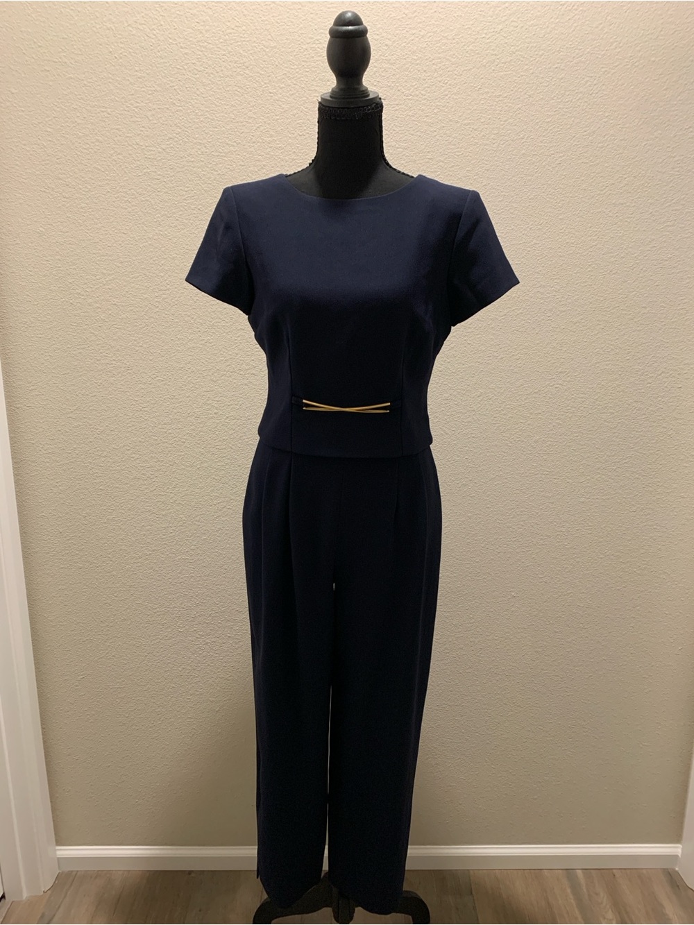 VINTAGE 90’s Liz Claiborne Petite Navy Short-Sleeve Jumpsuit (Size 4)